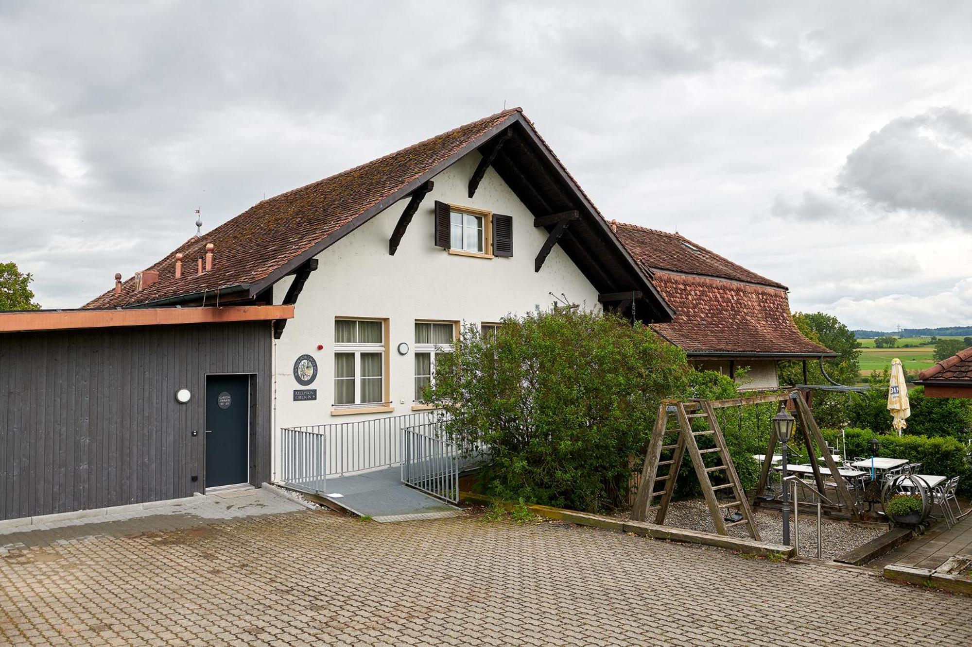 Hotel Jaeger Jeuss - Murten - Self-Check-In Exterior photo